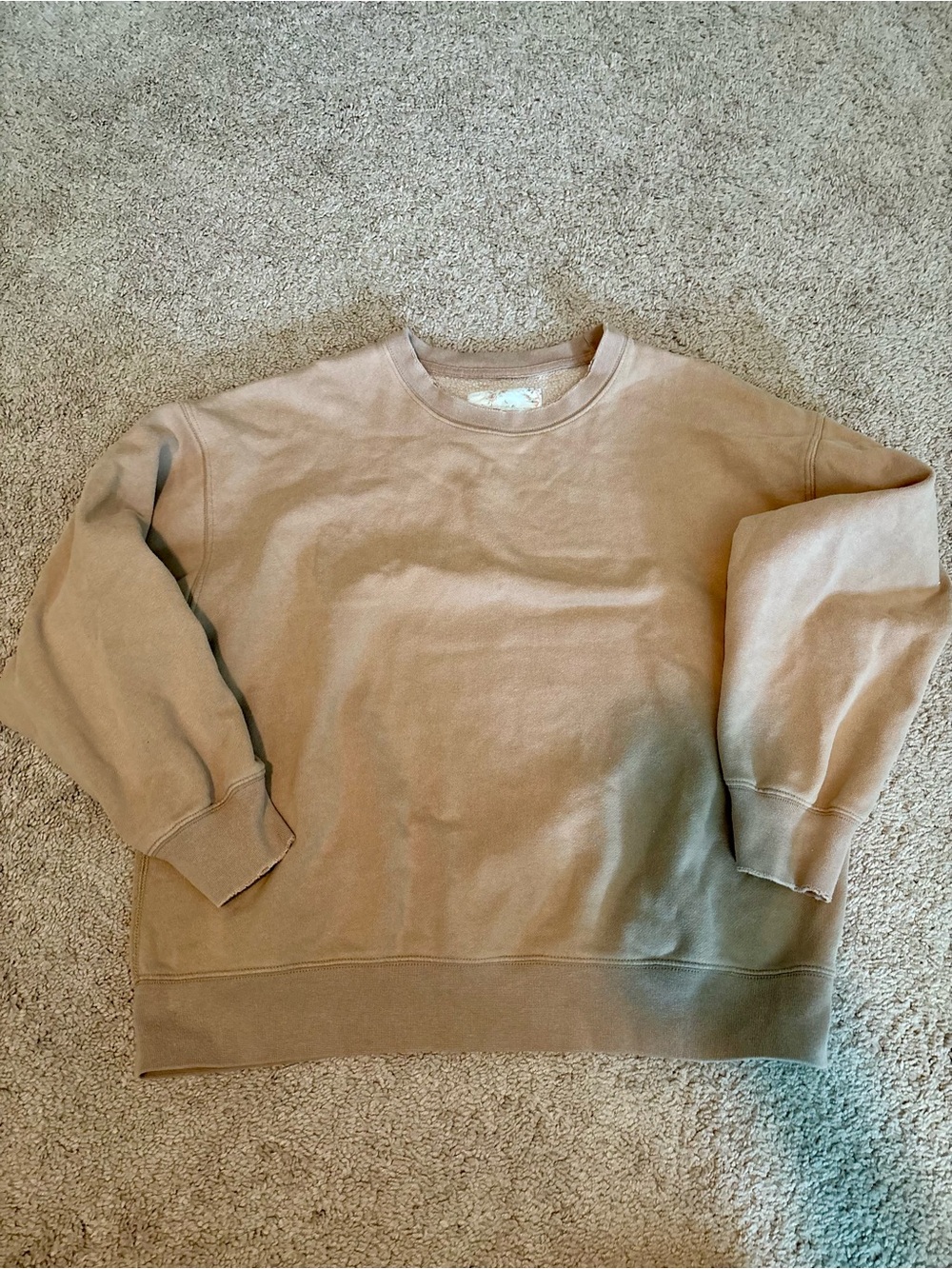 EUC American Eagle crewneck sweatshirt in beige